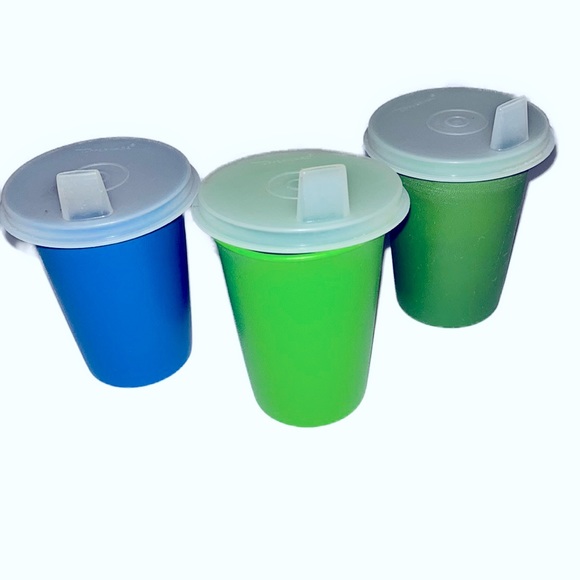 Tupperware Kitchen Tupperware Sippy Cups Vintage Set Of 3 Cups Lids